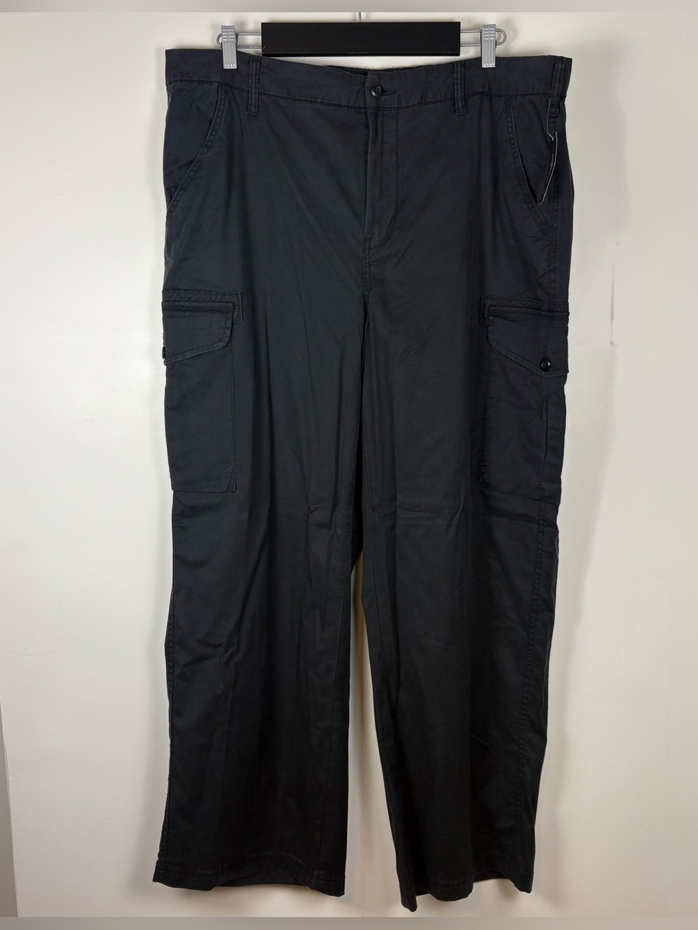 NWT Warehouse One Women’s Black Cargo Pants Baggy Wide Leg Utility Size 20